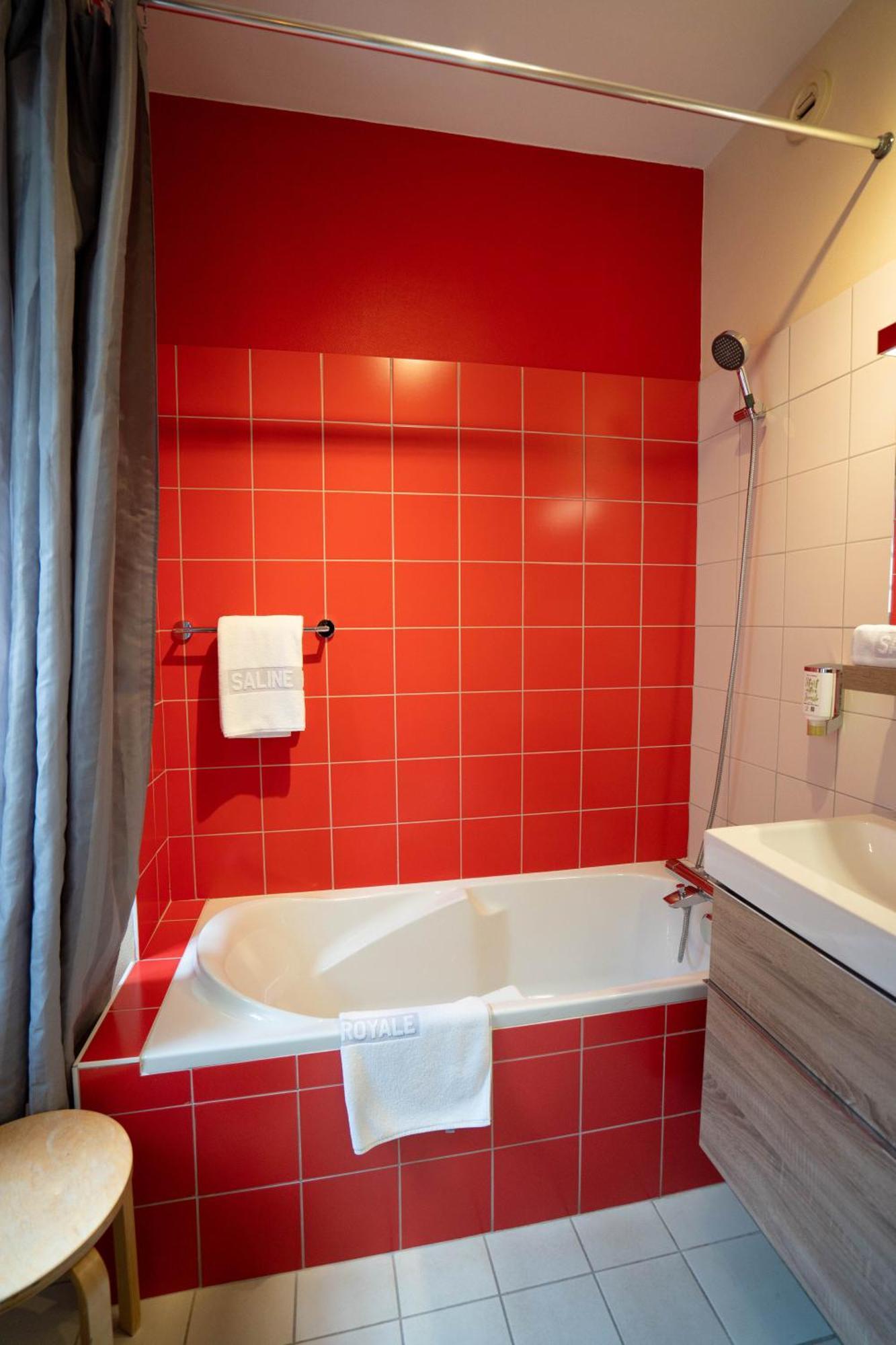 La Saline Royale Hotel อาร์ค-เอต์-เซอณ็องส์ ภายนอก รูปภาพ